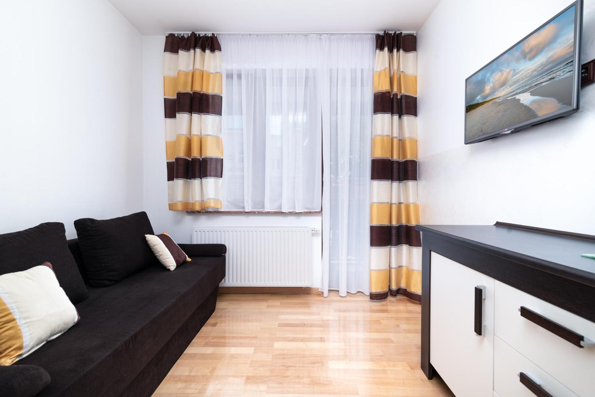 Willa Rubin -Noclegi, Pokoje Krynica Morska, Apartamenty Exterior foto
