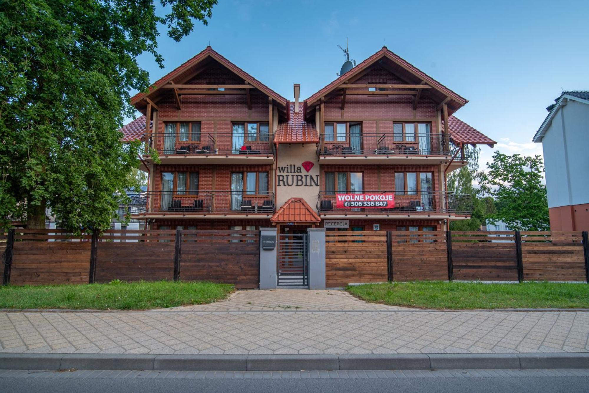 Willa Rubin -Noclegi, Pokoje Krynica Morska, Apartamenty Exterior foto