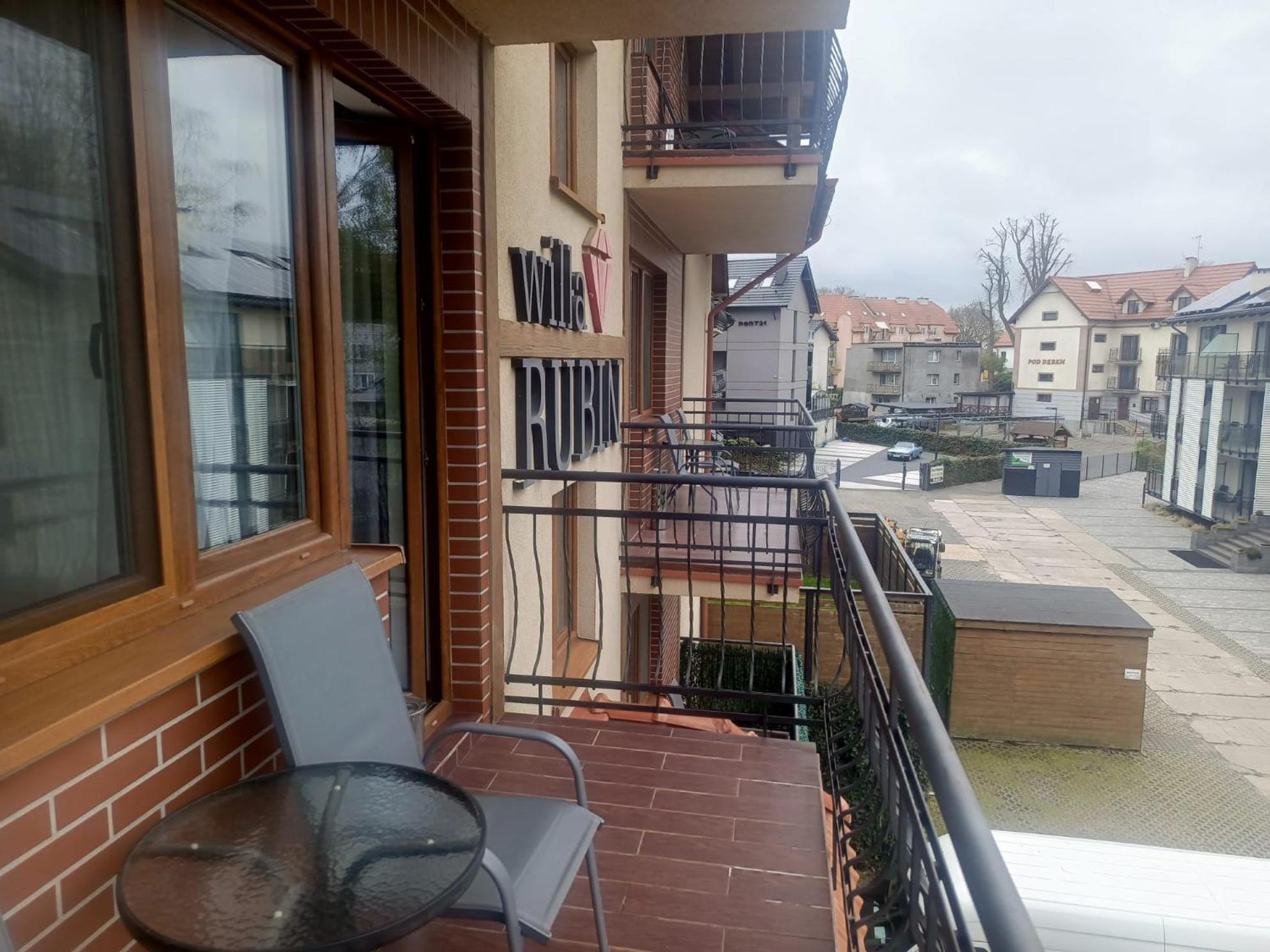 Willa Rubin -Noclegi, Pokoje Krynica Morska, Apartamenty Exterior foto
