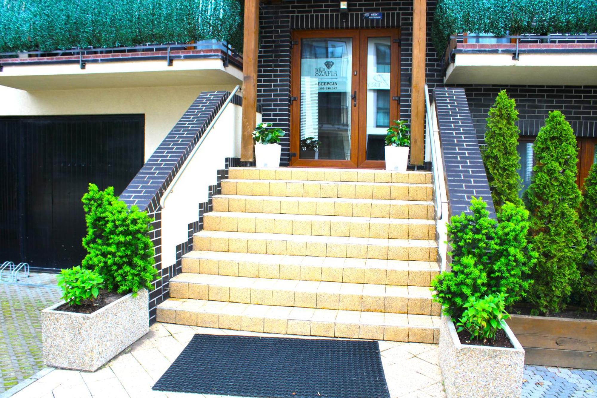Willa Rubin -Noclegi, Pokoje Krynica Morska, Apartamenty Exterior foto